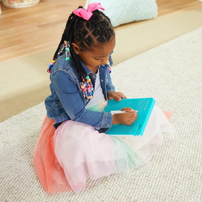 Playskool - Magnatab Glow-in-the-Dark Sensory Drawing Tool