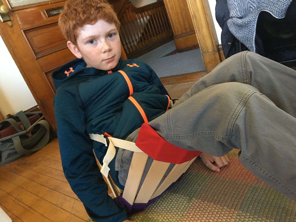 HowdaHug Seat