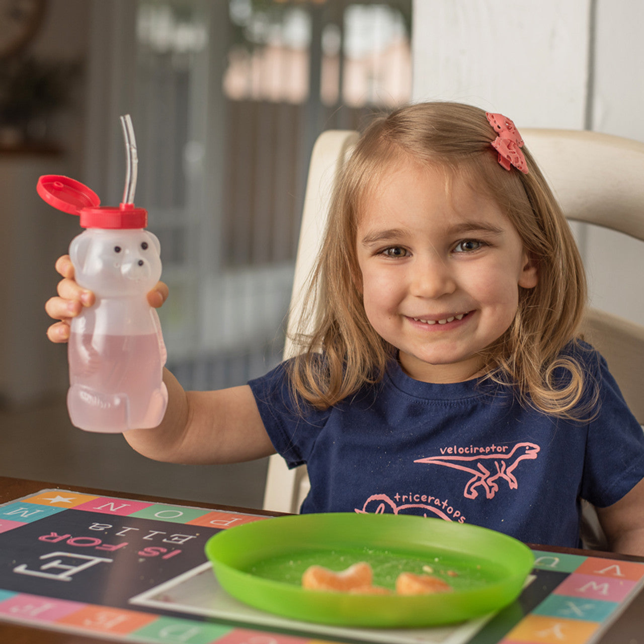 Juice Bear Bottle Drinking Cup with Long Straws (8 Ounces)