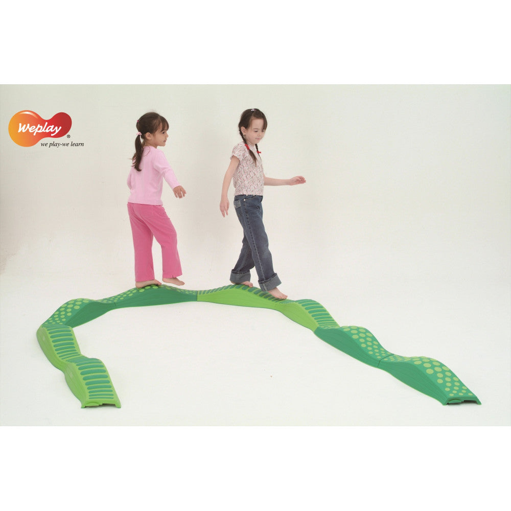 Wavy Tactile Balance Path